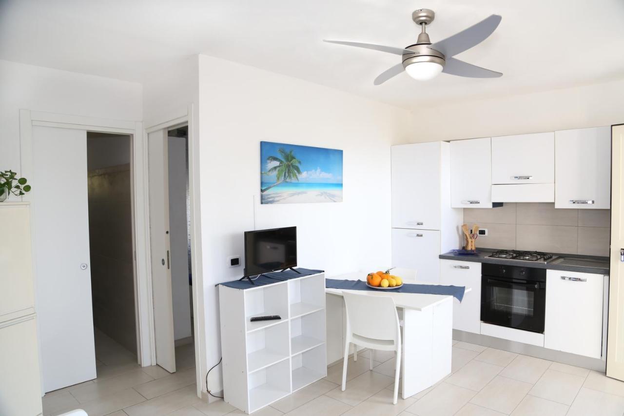 Marchesana Beach Sole Mare Spiaggia แตร์เม วิญาตอเร ภายนอก รูปภาพ